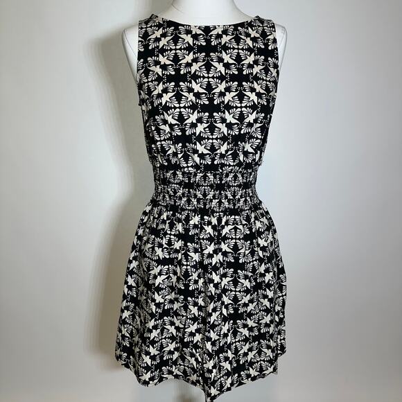 NWT Universal Thread Black/Cream Floral Smocked Waist Sundress Womens Size Small - Picture 1 of 12